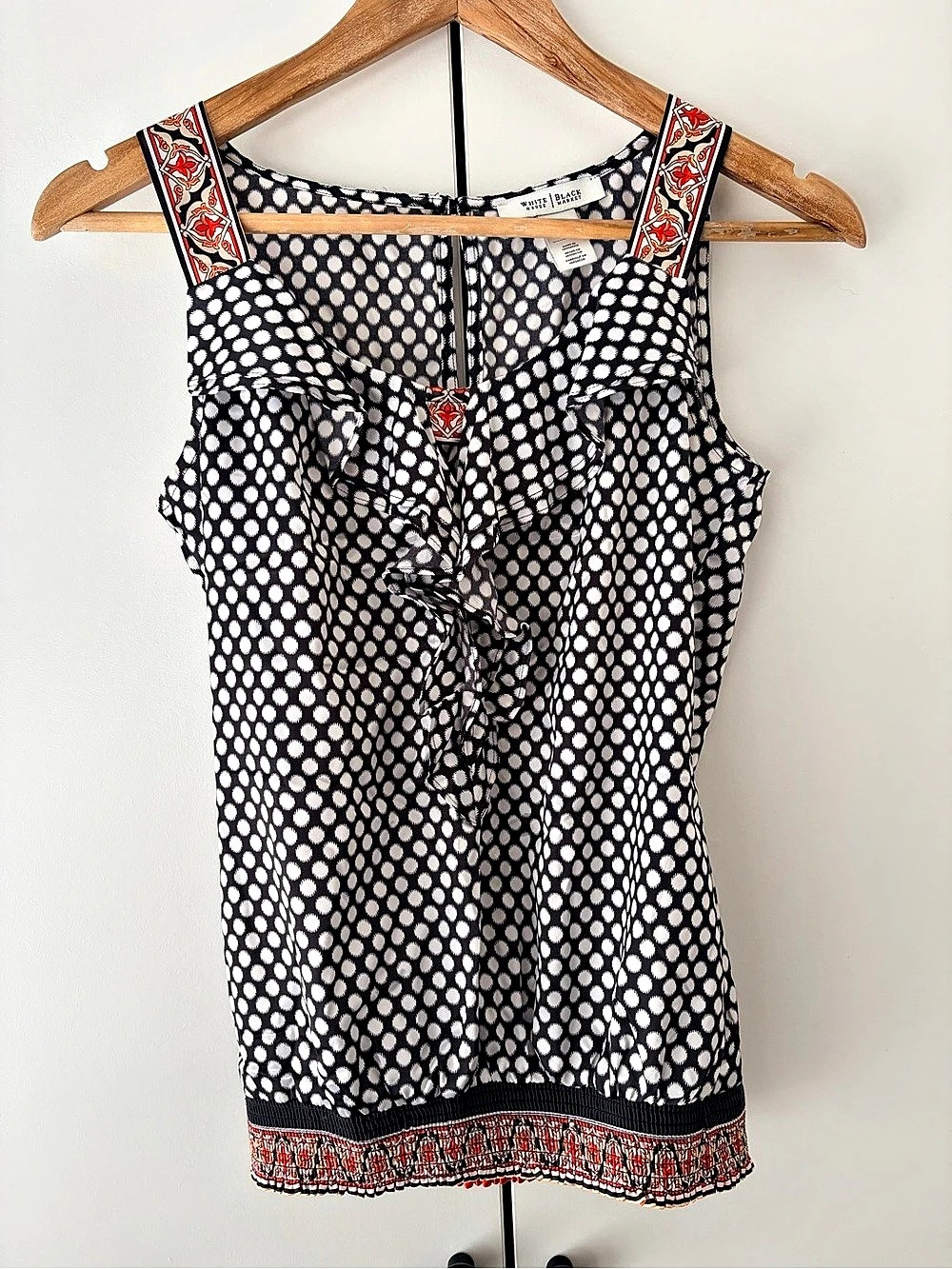 White House Black Market Polka Dot Ruffle Blouse in Black & White Size XXS Like
